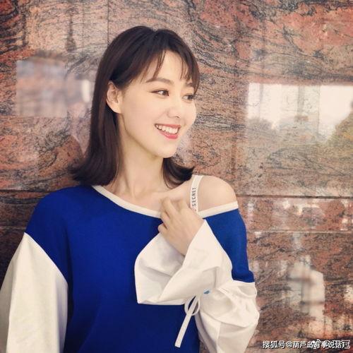 刘菲个人生活照,镜头下的生活瞬间，展现真实自我风采